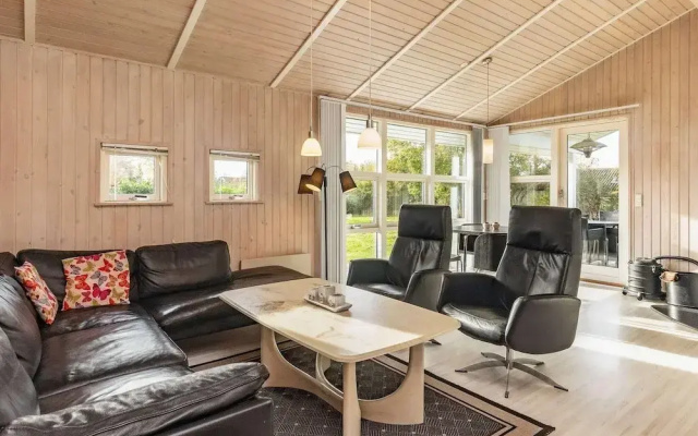 Langeland Beach Home With Sauna