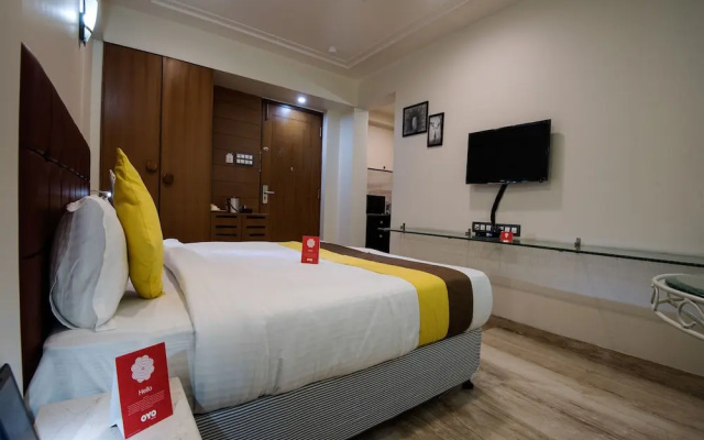 Super OYO Townhouse 282 Golf Course Road Gurgaon Near Appu Ghar