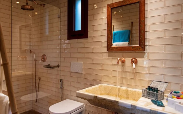 Klaritz Suites