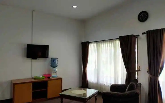 Avina Lembang