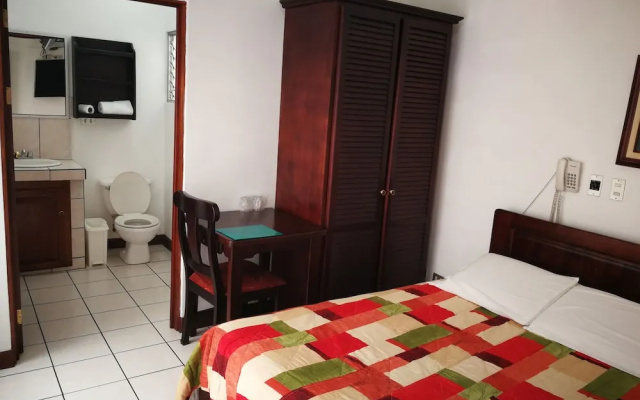 Hotel Hojarascas