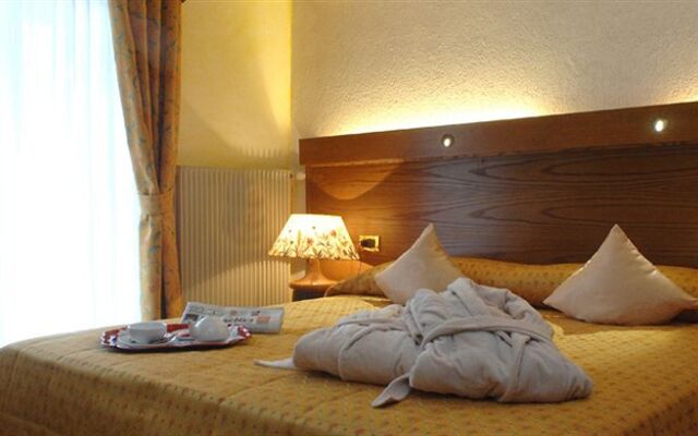 Hotel Alpino