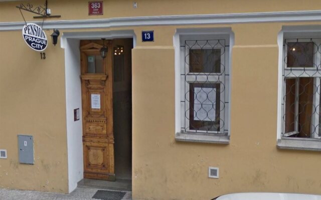 Отель Pension Prague City вид на фасад