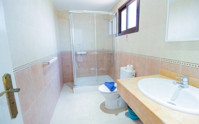 Apartamentos Fayna y Flamingo