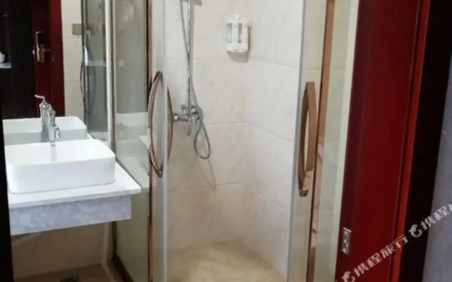 Yucheng Hotel
