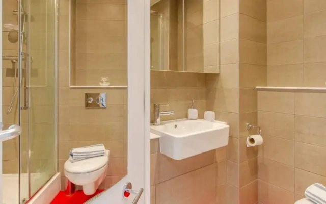 Beautiful Studio In Kingston Area