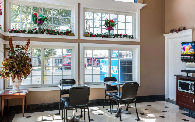 Rodeway Inn Cypress - Buena Park