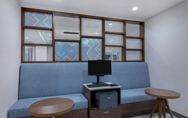 Hampton Inn Albertville