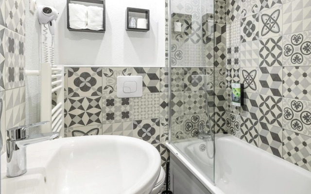 Sure Hotel by Best Western Calais Coquelles Tunnel s/ Manche