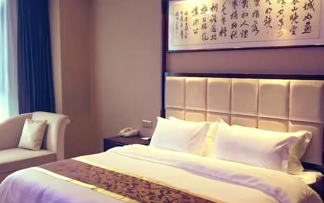 New Sail Hotel