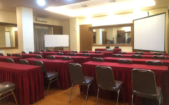Everyday Smart Hotel