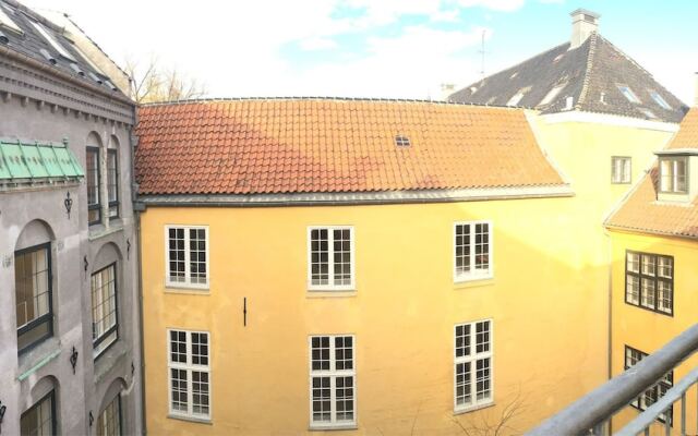 Апартаменты Luxury Apartment in Copenhagen 1185-1 вид на фасад