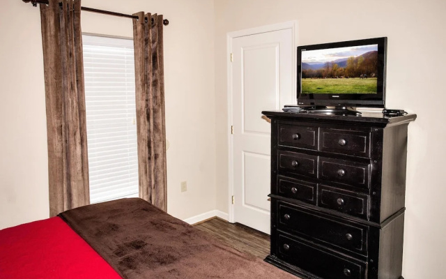Cedar Lodge 403
