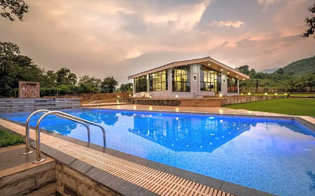 HillRock Resort & Villas, Neral-Karjat
