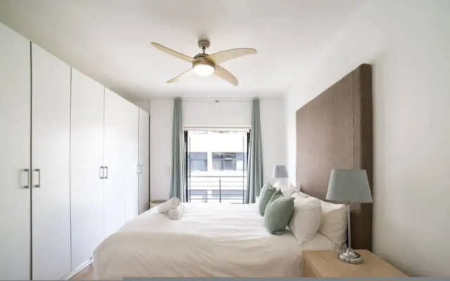 5th Floor - City Center 3bed Central and Spacious