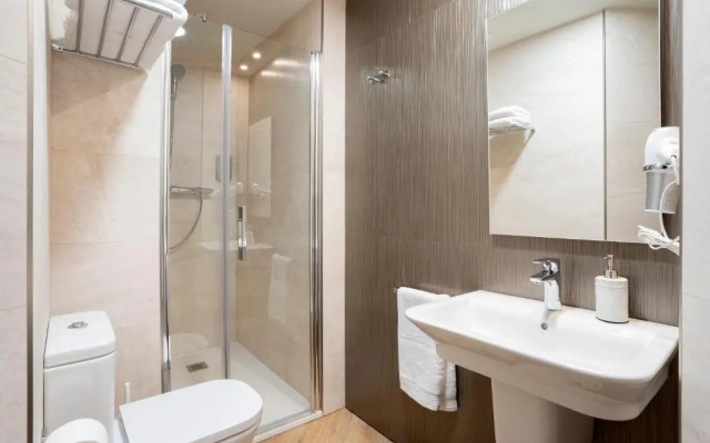 De La Guardia Suite 2