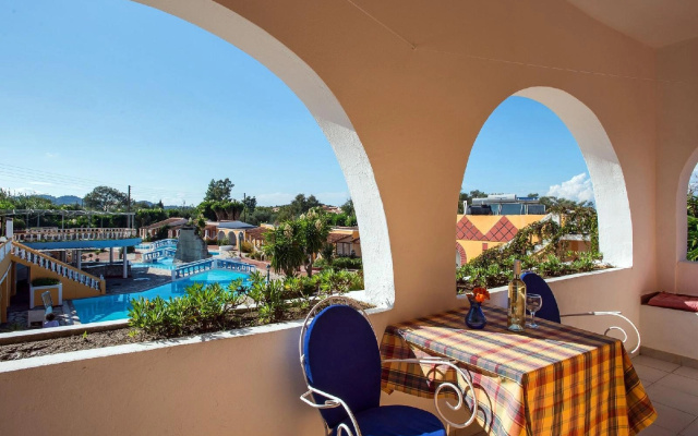 Tsonas Apartments
