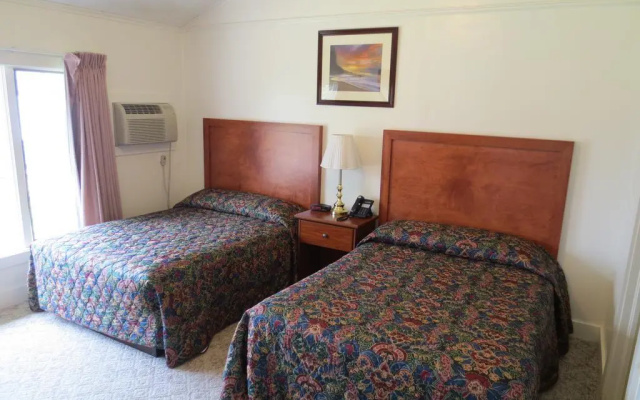 Hickory Grove Motor Inn