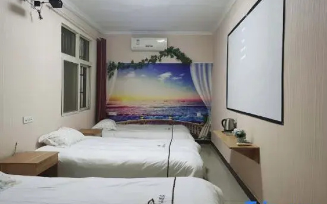 Warm Collection Hotel (Nanyang South Bus Station Ranying Branch)