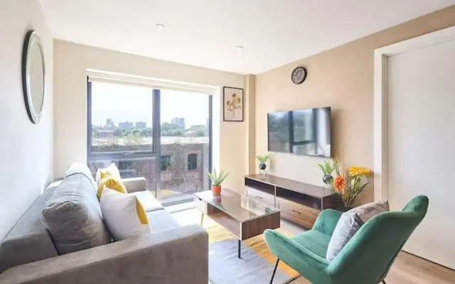 2 Bed - Sleeps 6 - Parking - City Centre
