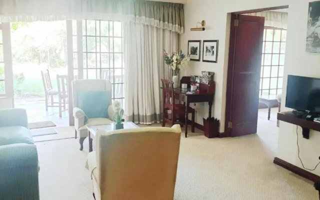 Sedgefield Apartment On The Lake