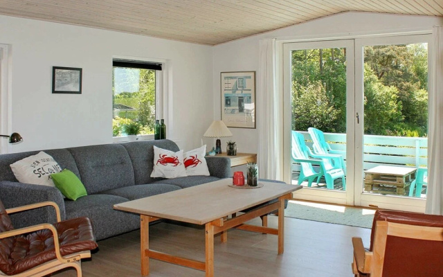 Luxurious Holiday Home in Millinge With Roofed Terrace