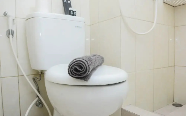 Relaxing Studio at Springlake Summarecon Bekasi Apartment