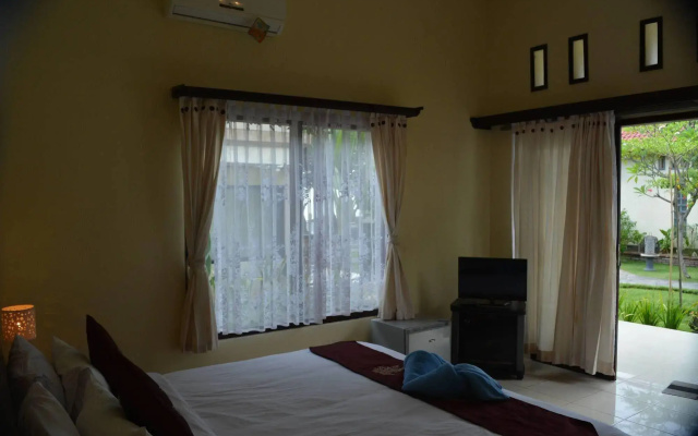 Segara Wangi Beach Cottages