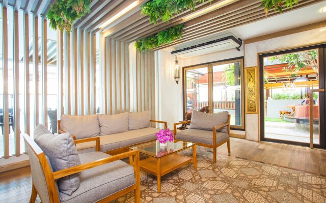 Отель New Siam Palace View Бангкок вид на фасад