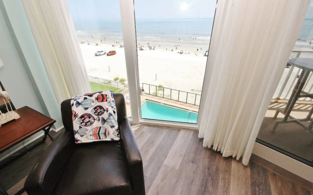 Daytona White Surf 405 Apartment 2
