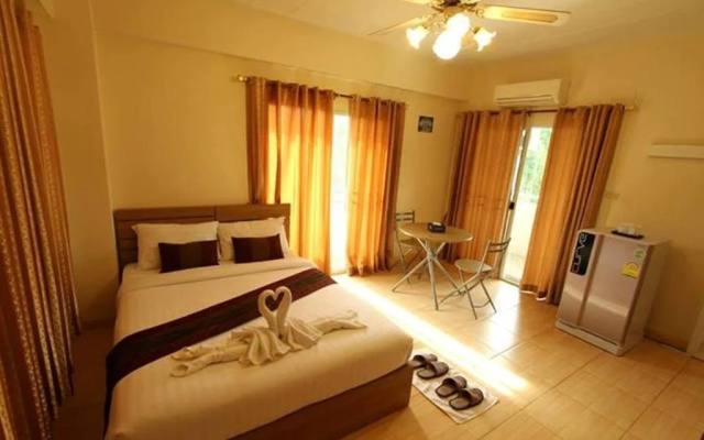 Tratip Hotel