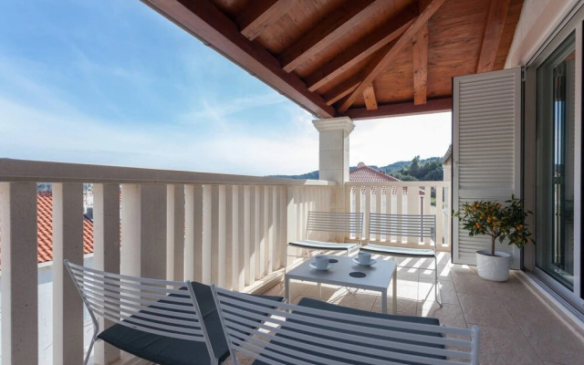 Maar Deluxe Ideal Next To Dubrovnik