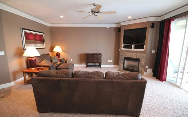 Lands End 654 - 2 Br Condo