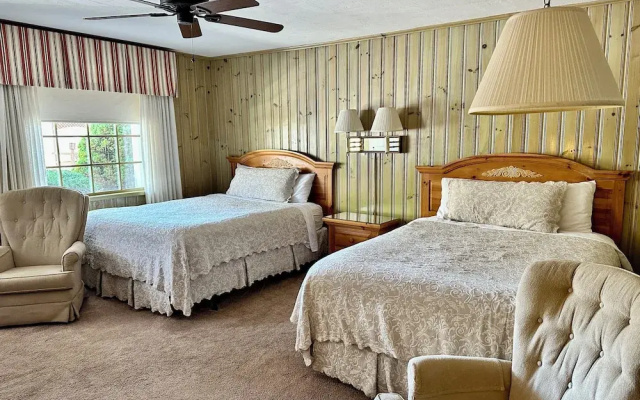 Azalea Garden Inn
