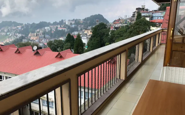 Salatrees Boutique Hotel