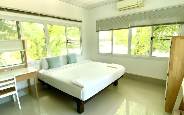 Koh Mook Riviera Beach Resort