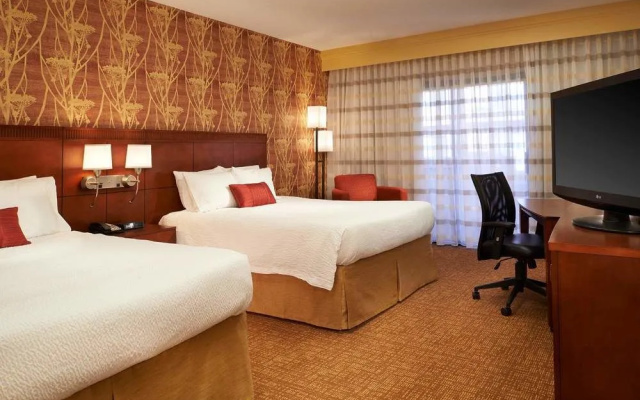 Courtyard Indianapolis Castleton