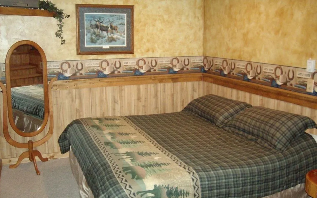 The Village Inn Motel and Restaurant