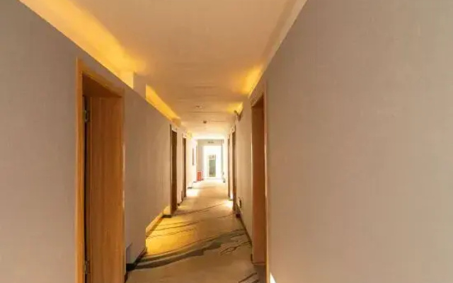 Kashgar Premium Hotel