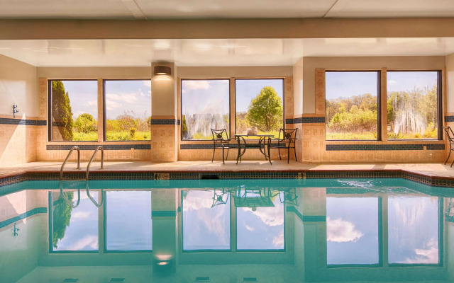 Best Western Plus Bass Hotel & Suites