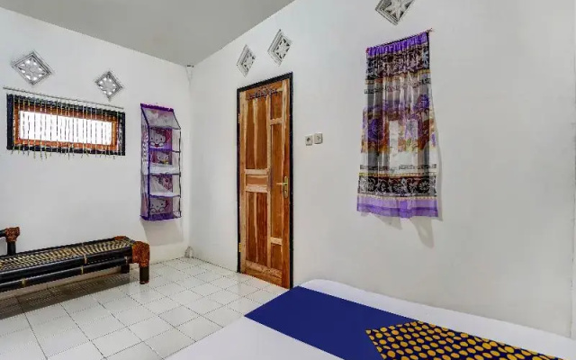 OYO Homes 91103 Desa Wisata Lembah Gunung Tumpeng