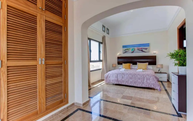 Hipoclub Villas, Aguamarina 4