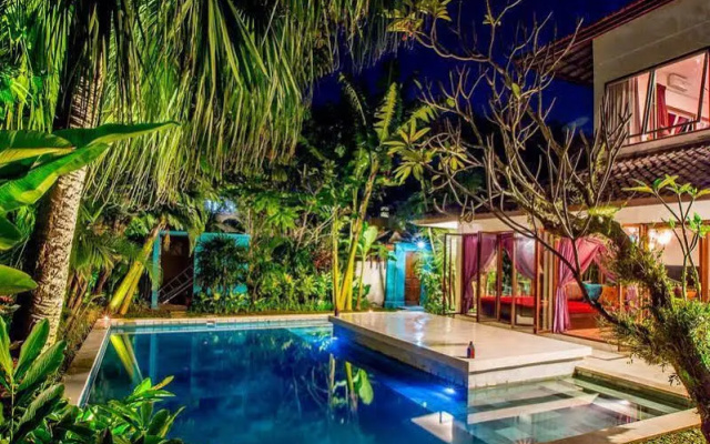 Eshina Villa