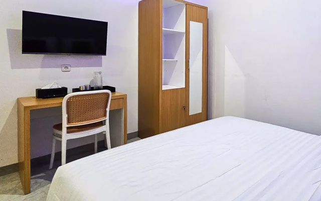 Urbanview MJ Hotel Syariah Cirebon by RedDoorz