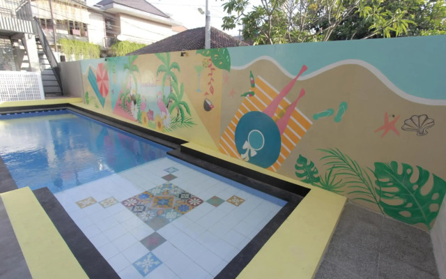 Beach Hut Hostel