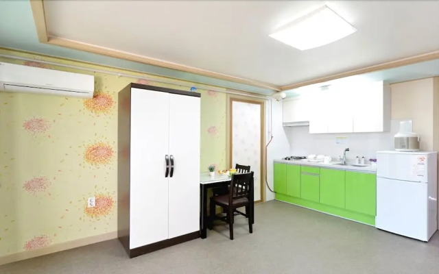 Sokcho HJ House Pension