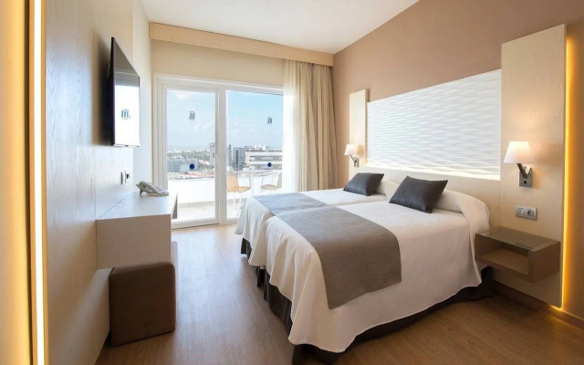 HL Suites Nardos - Only Adults