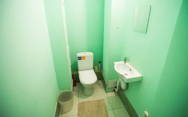 Like Hostel