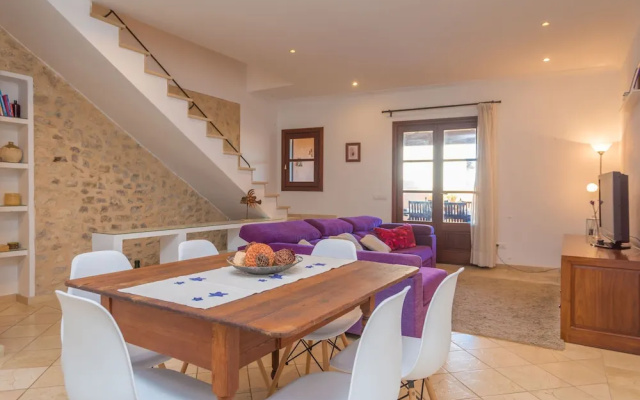 Casa Nyola