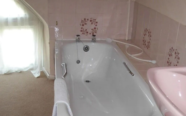 Castle Lodge Hotel